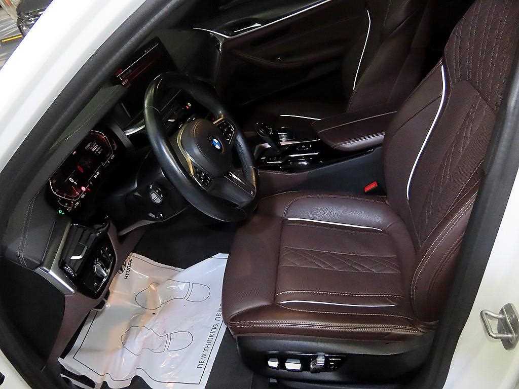 BMW 5 Series - Vista 6