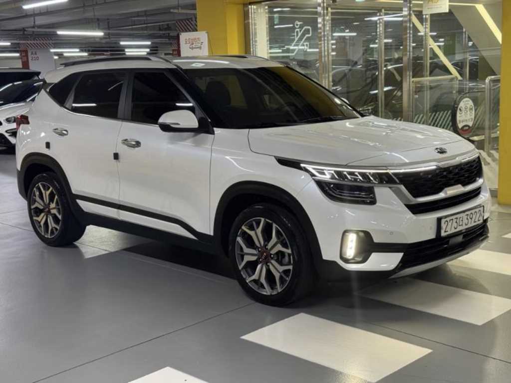 KIA Seltos - Vista 3