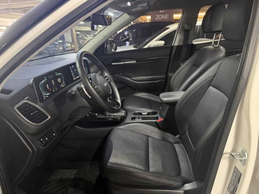 KIA Seltos 2025 Blanco - Importación desde Corea - HF Imports Iquique - Foto 13