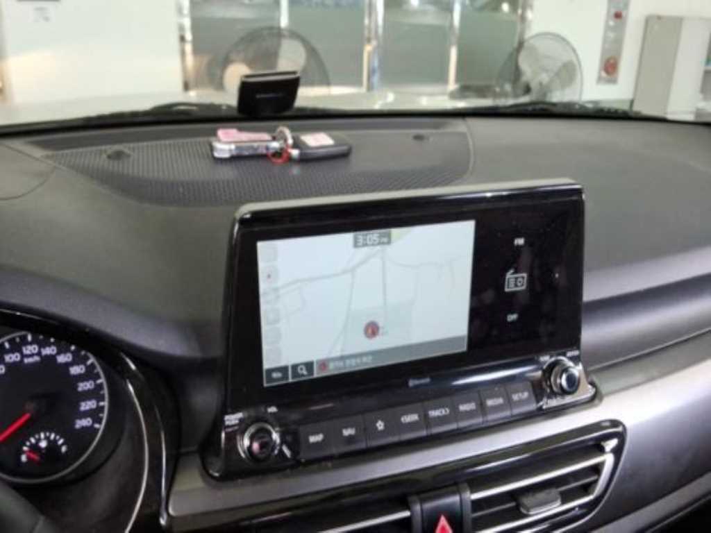 KIA Seltos - Vista 6