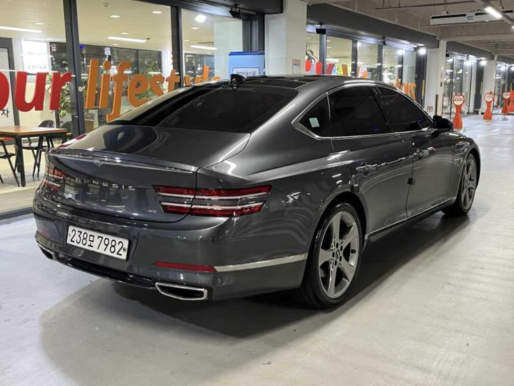 Genesis G80 - Vista 4