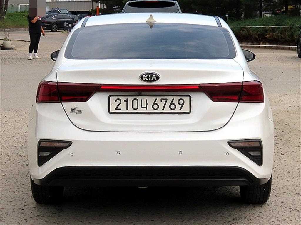 KIA K3 - Vista 4