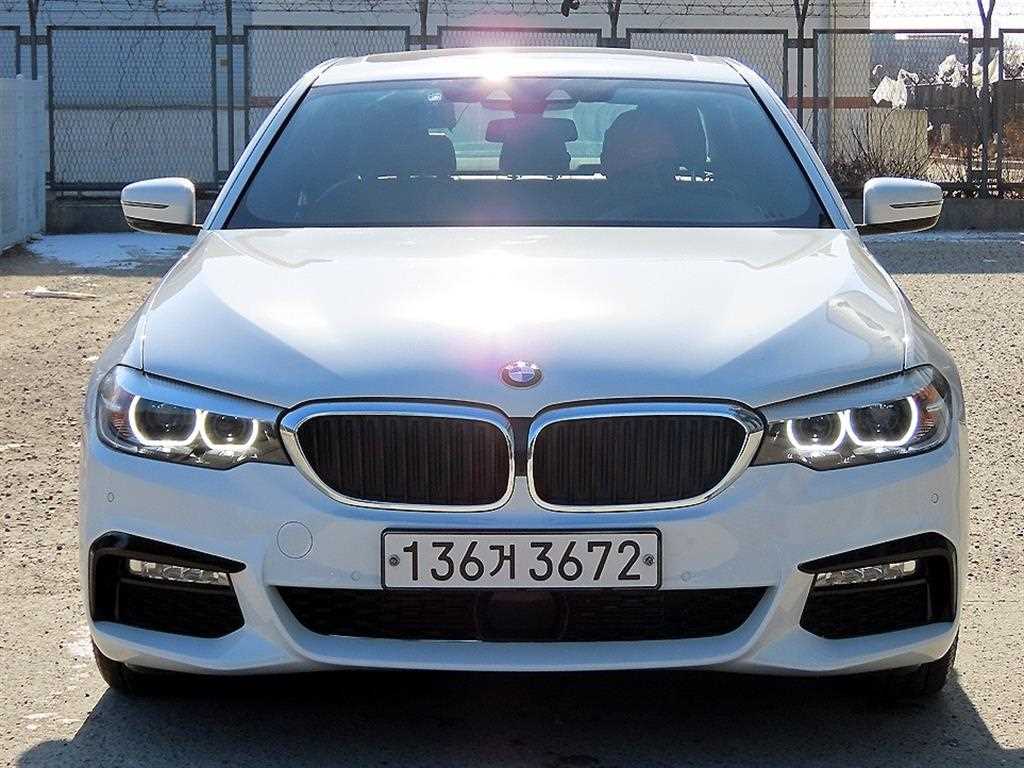 BMW 5 Series 2018 Blanco - Importación desde Corea - HF Imports Iquique - Foto 1