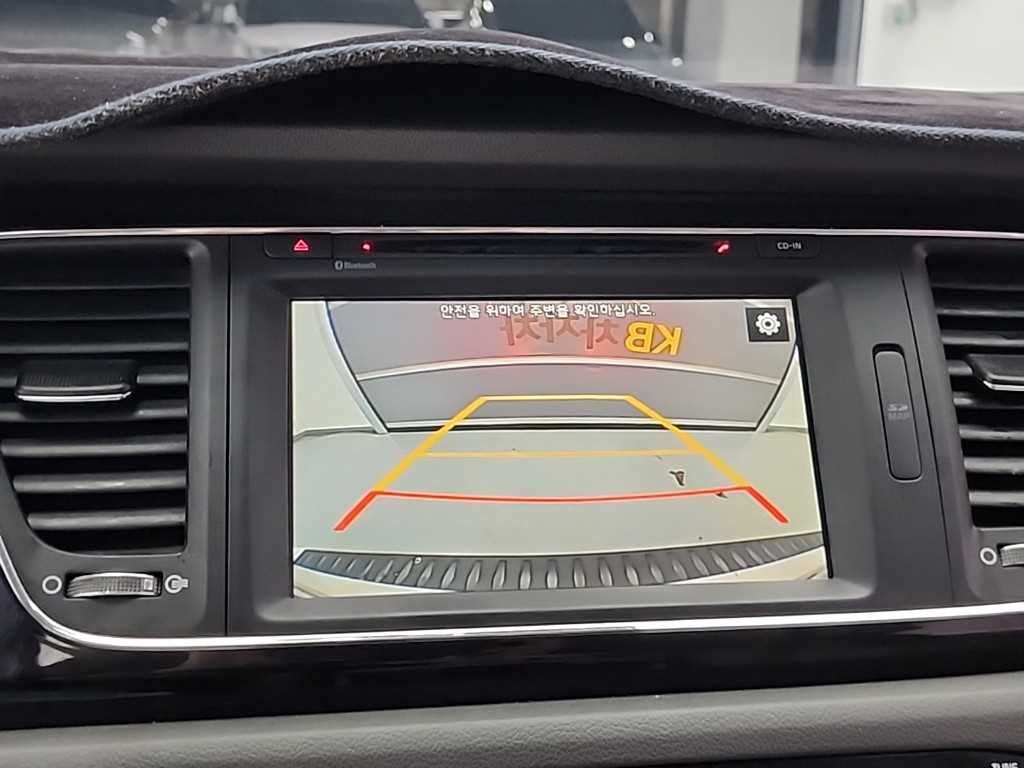 KIA Carnival 2016 Blanco - Importación desde Corea - HF Imports Iquique - Foto 15