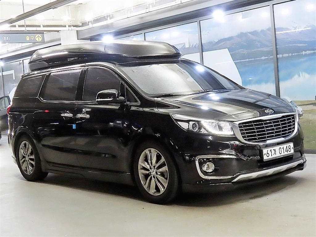 KIA Carnival 2017 - Importación desde Corea - HF Imports Iquique - Foto 1