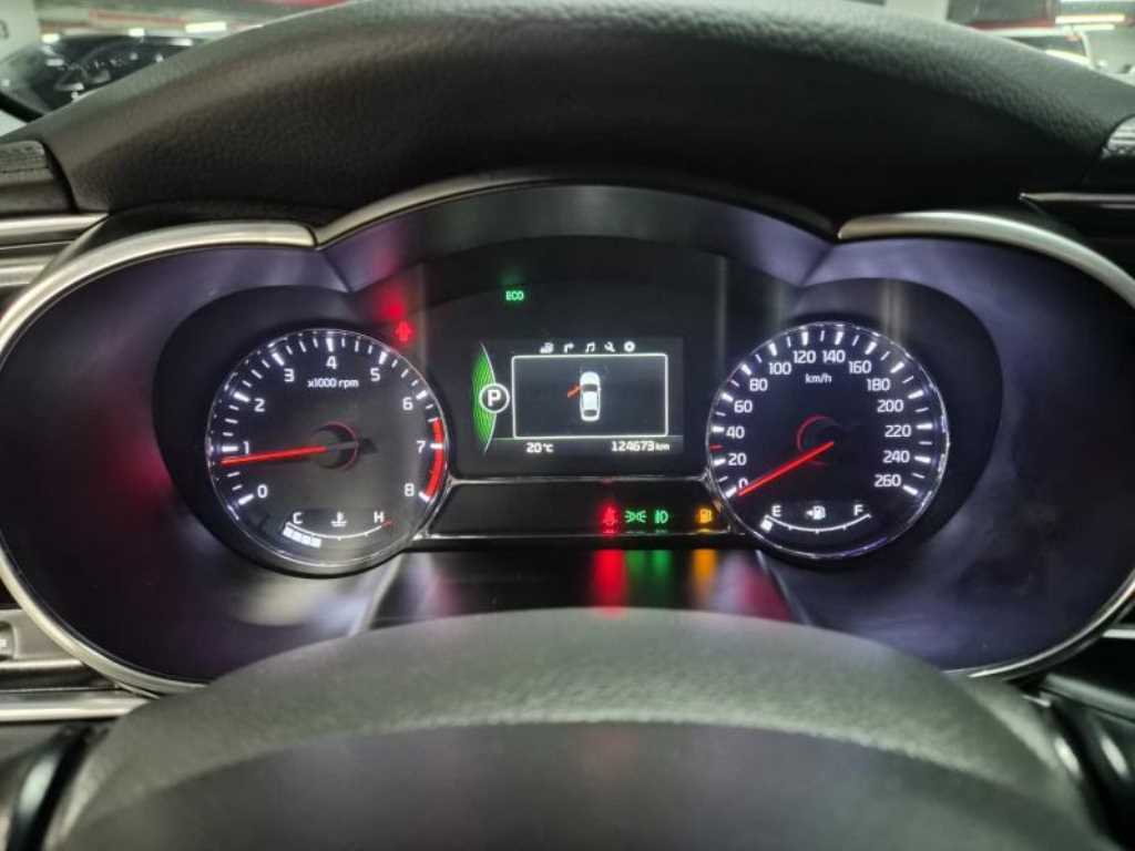 KIA K5 - Vista 6