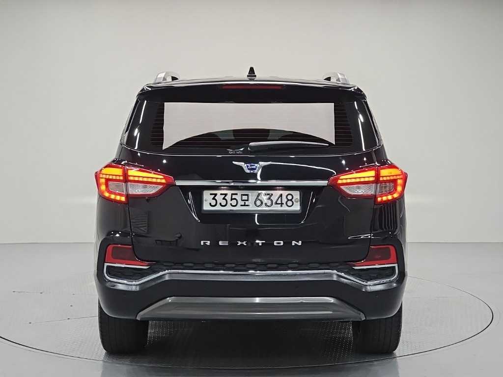 Ssangyong Rexton - Vista 3