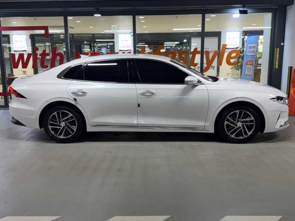 HYUNDAI Grandeur - Vista 3
