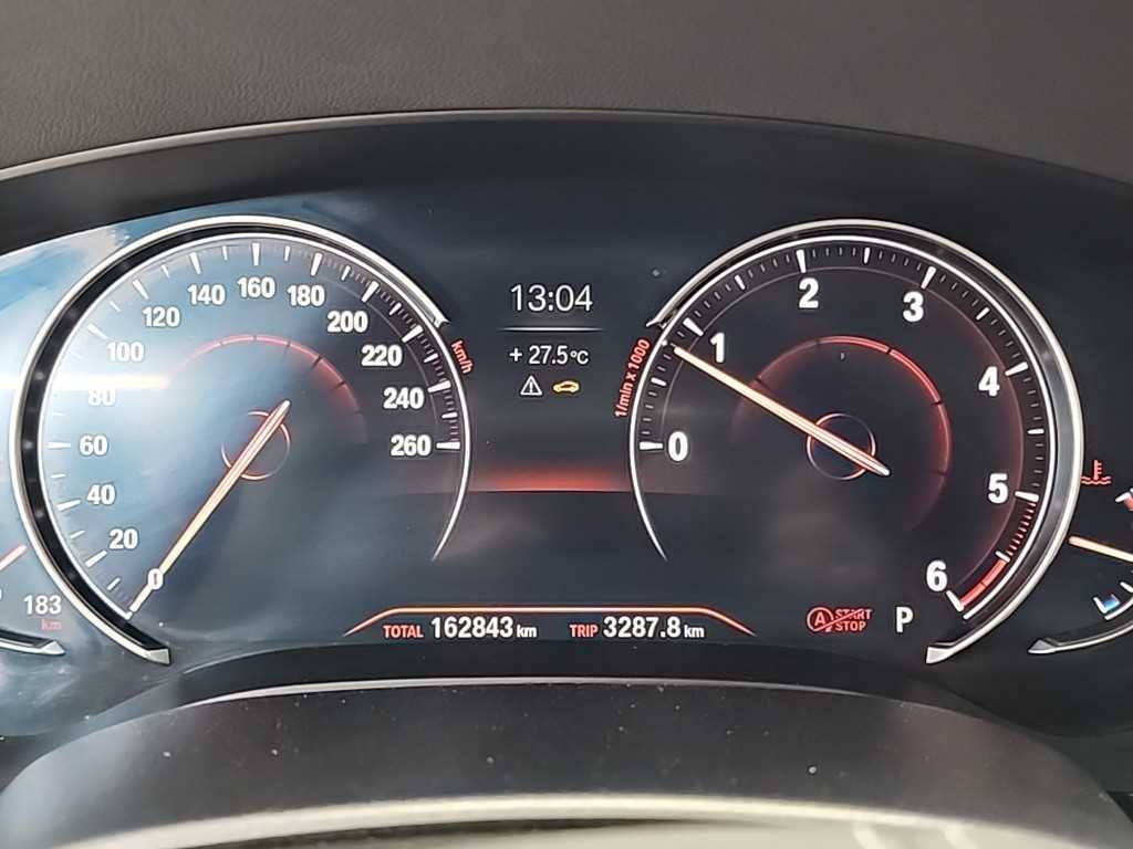 BMW 5 Series - Vista 6