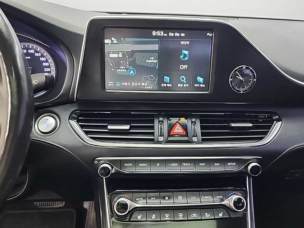 HYUNDAI Grandeur - Vista 10