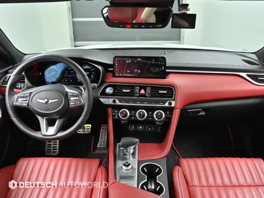 Genesis G70 - Vista 7