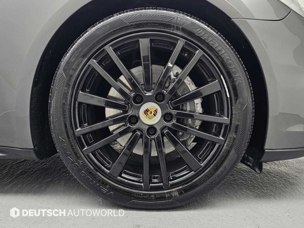 Porsche Panamera - Vista 5