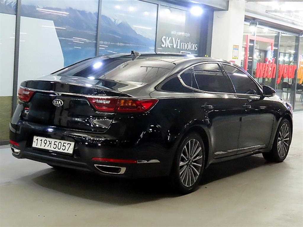 KIA K7 - Vista 4