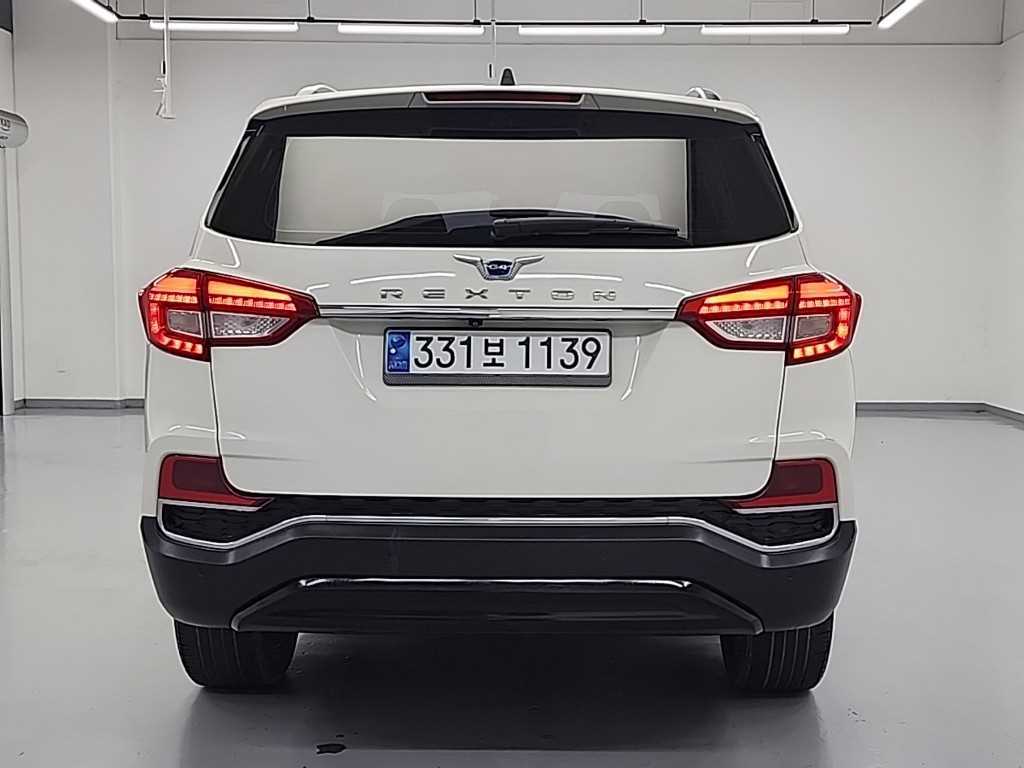 Ssangyong Rexton - Vista 3