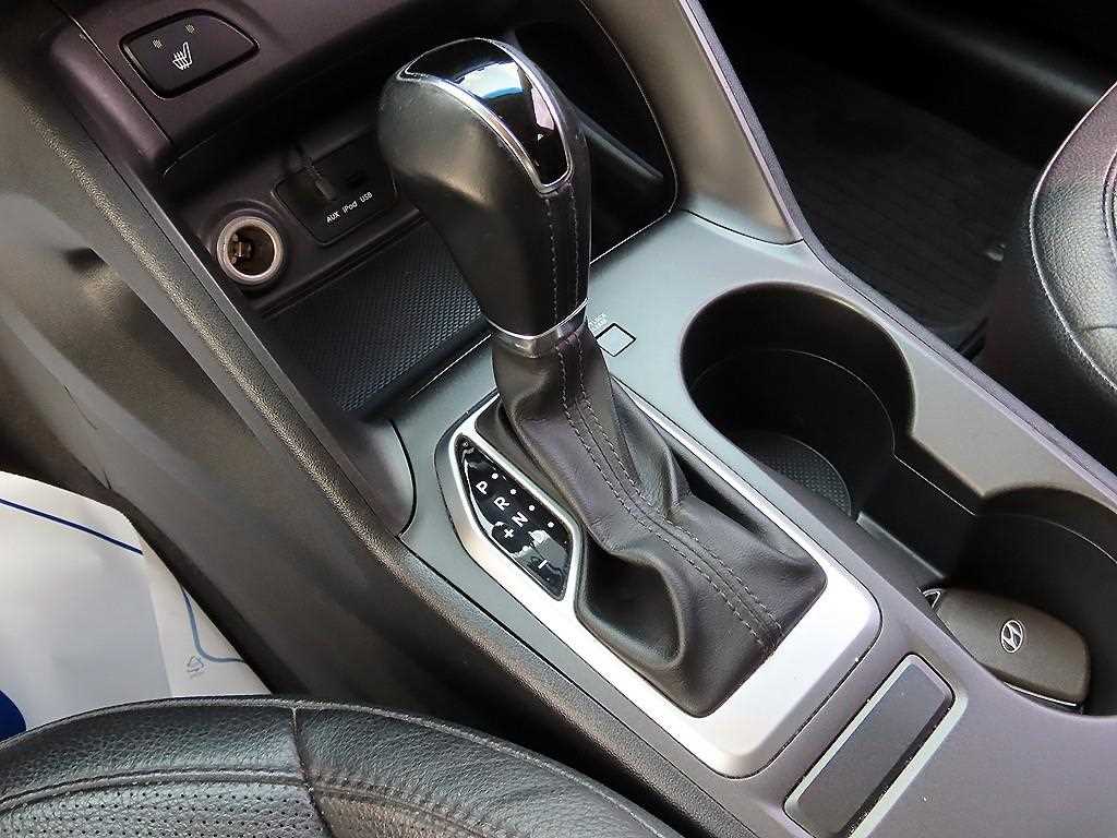 HYUNDAI Tucson - Vista 10