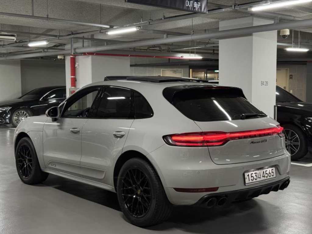 Porsche Macan - Vista 3
