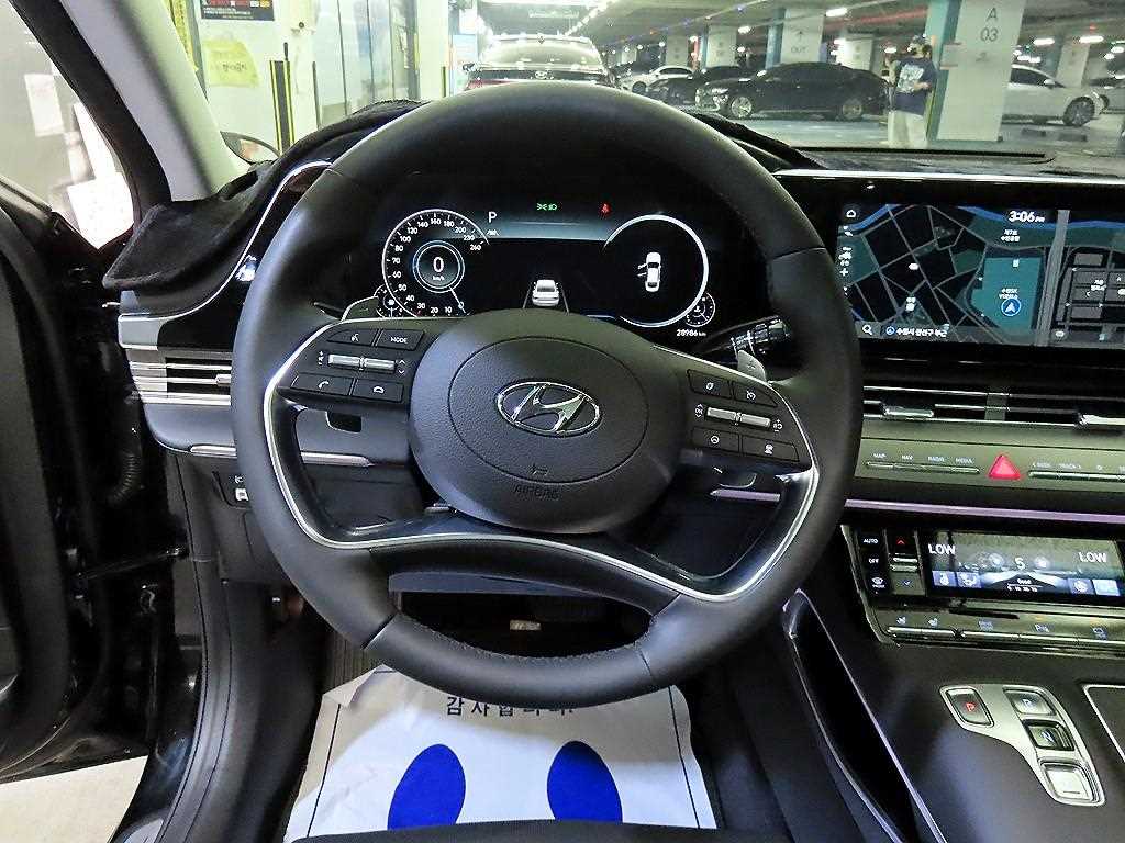 HYUNDAI Grandeur - Vista 8
