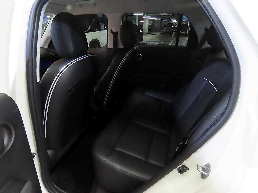 HYUNDAI Casper - Vista 7