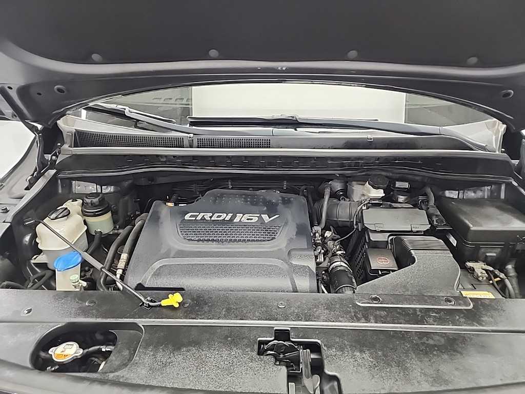 KIA Carnival - Vista 5