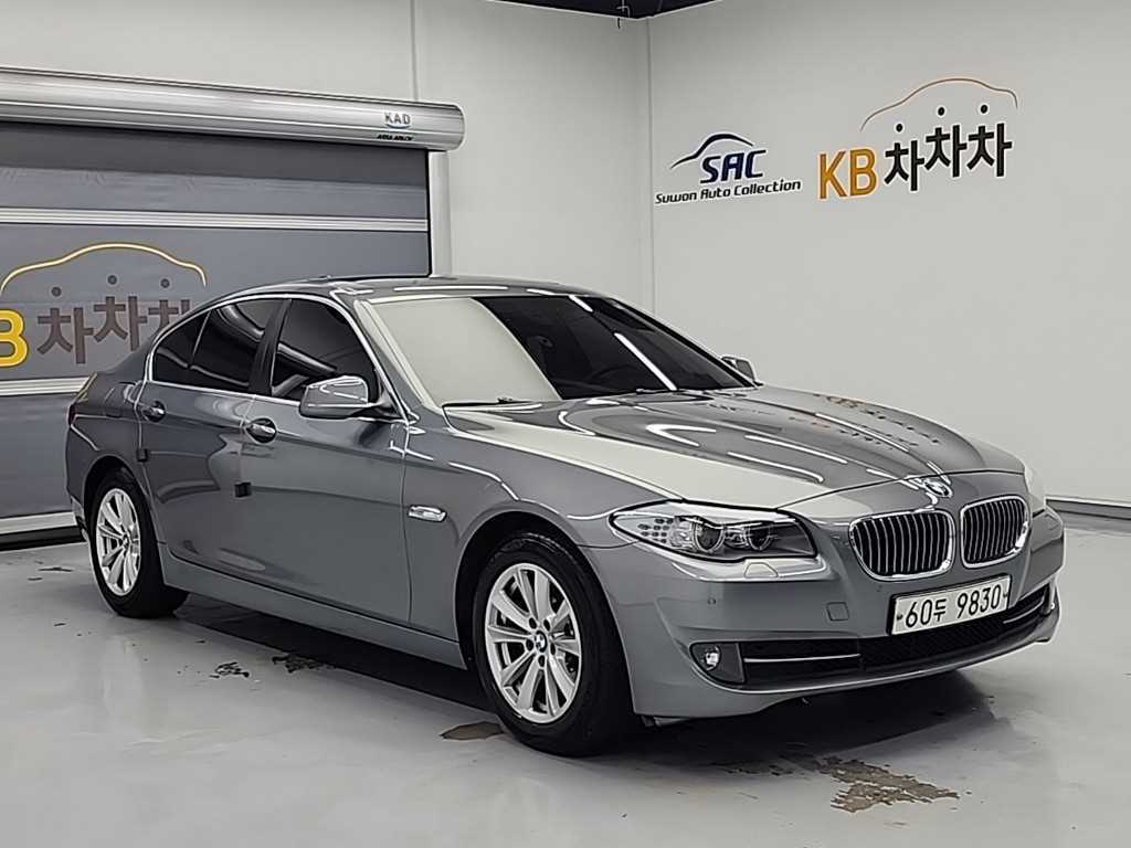 BMW 5 Series - Vista 4