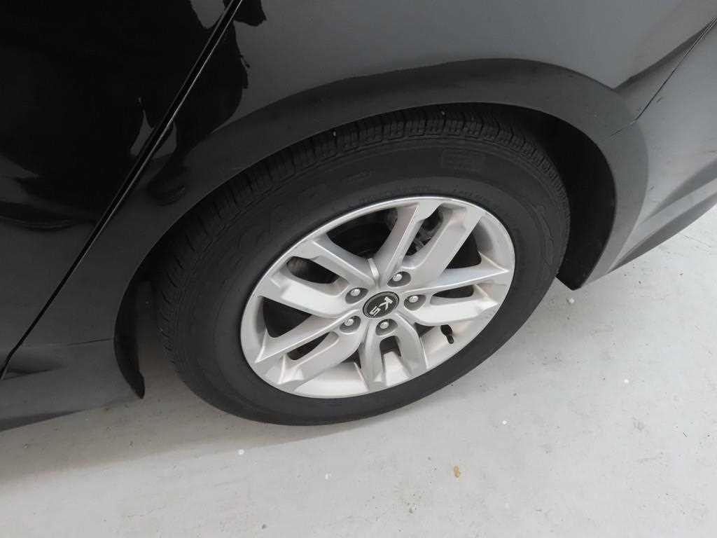 KIA K5 2013 Negro - Importación desde Corea - HF Imports Iquique - Foto 18