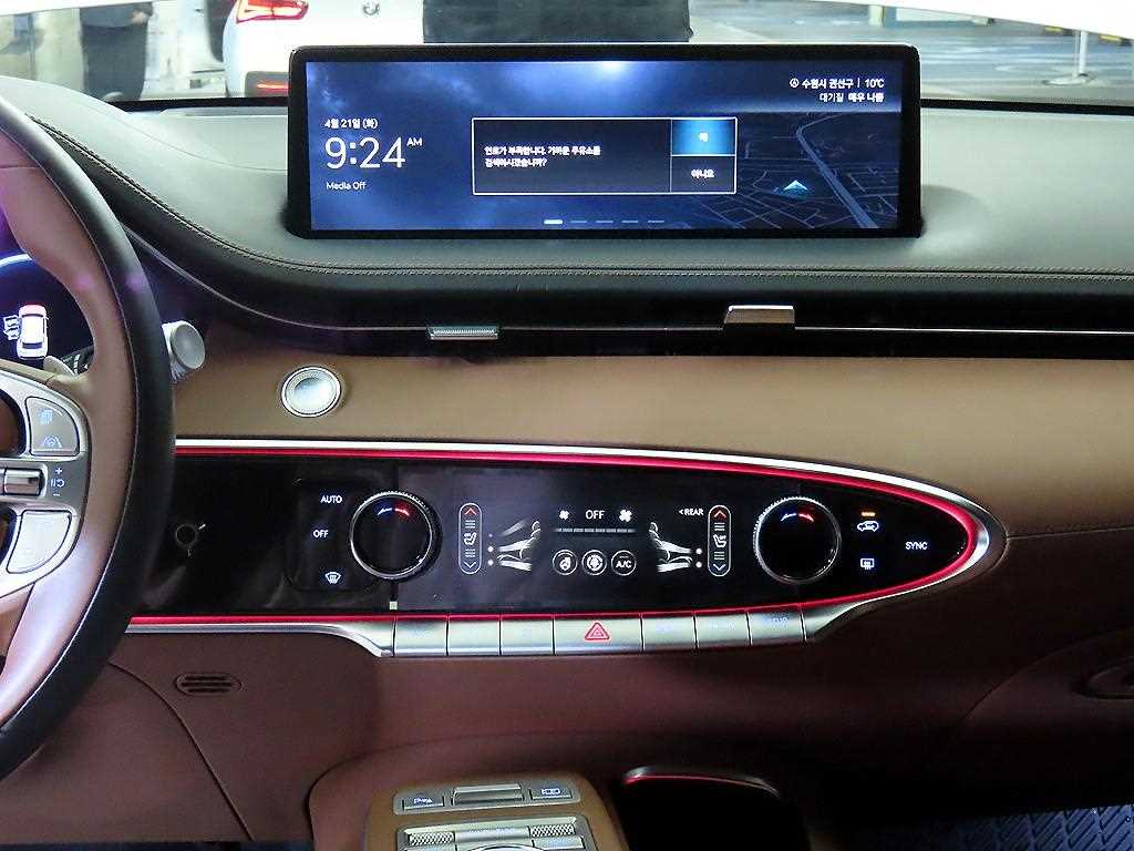 Genesis GV70 - Vista 11