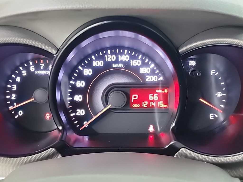 KIA Ray - Vista 6
