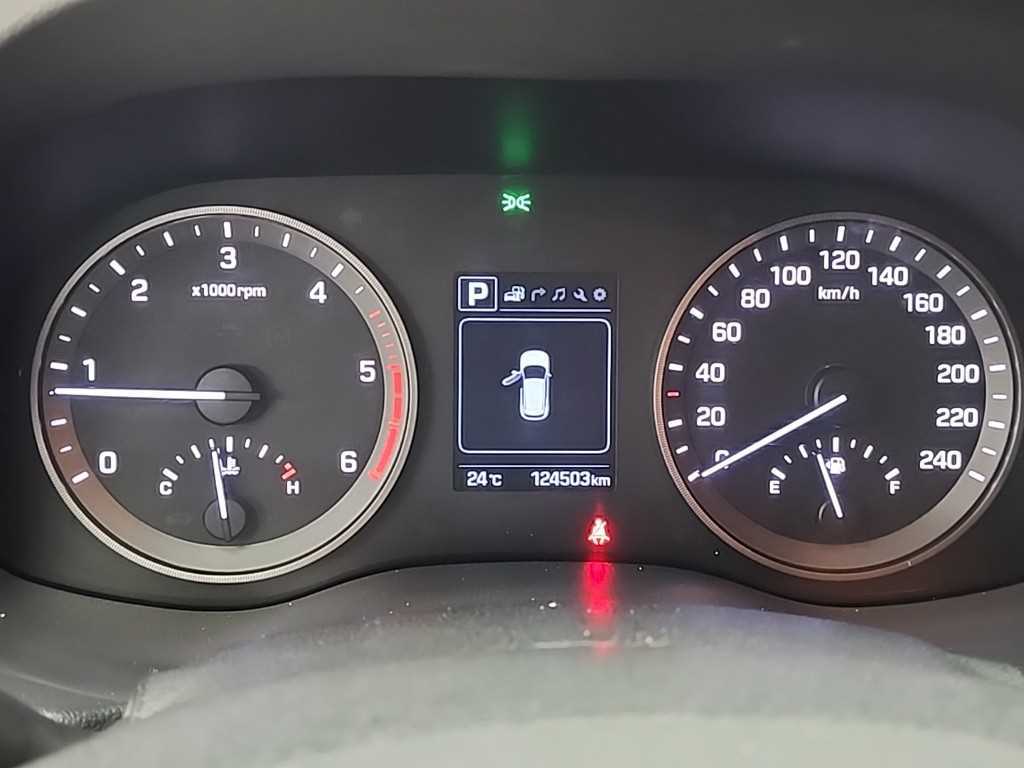 HYUNDAI Tucson - Vista 6