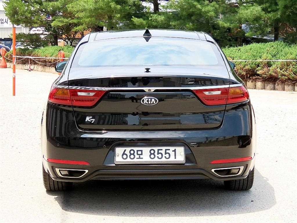 KIA K7 - Vista 4