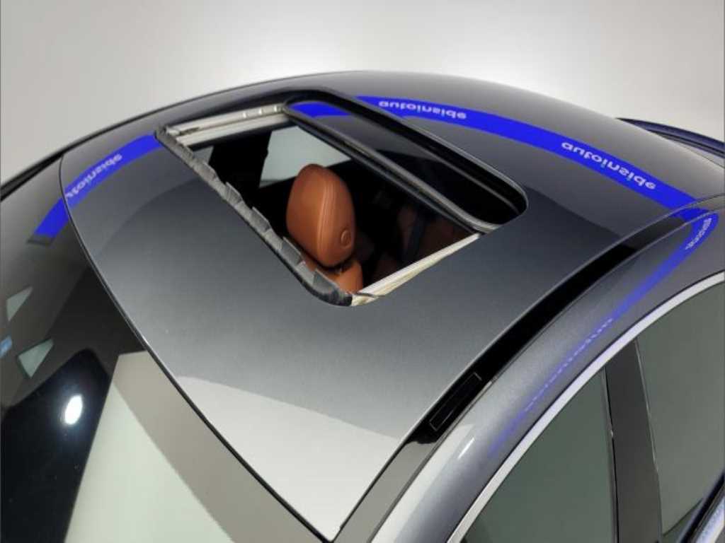 Mercedes Benz CLS Class - Vista 11