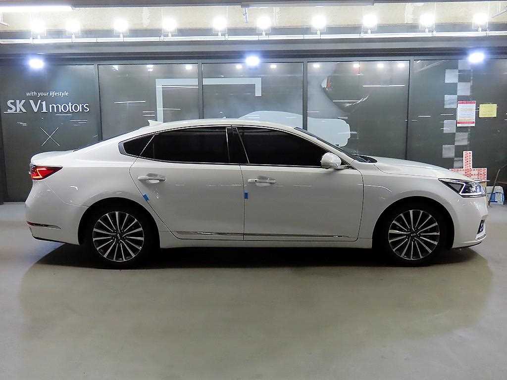 KIA K7 - Vista 3