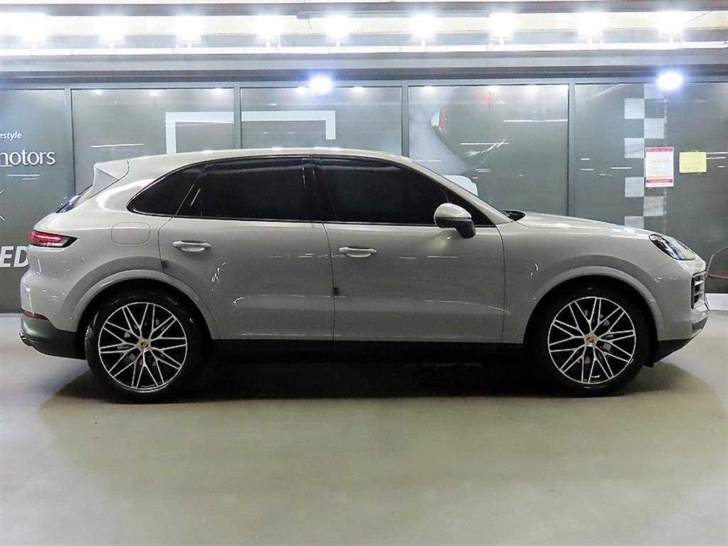 Porsche Cayenne - Vista 4