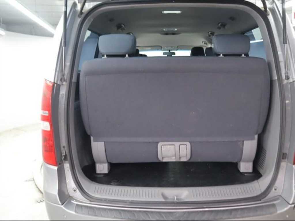 HYUNDAI Starex 2017 Gris - Importación desde Corea - HF Imports Iquique - Foto 17