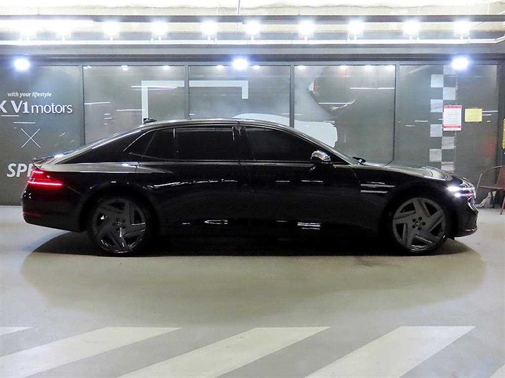 Genesis G90 - Vista 3