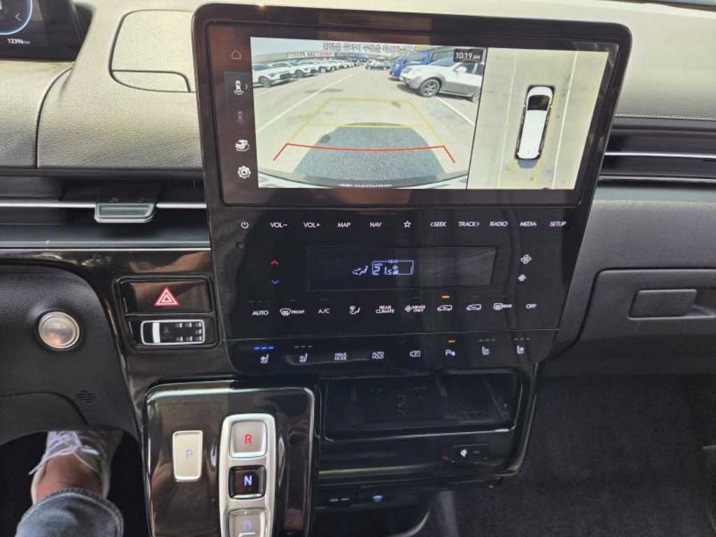 HYUNDAI Staria - Vista 9