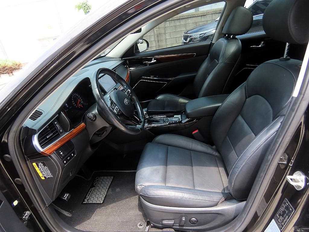KIA K7 - Vista 5