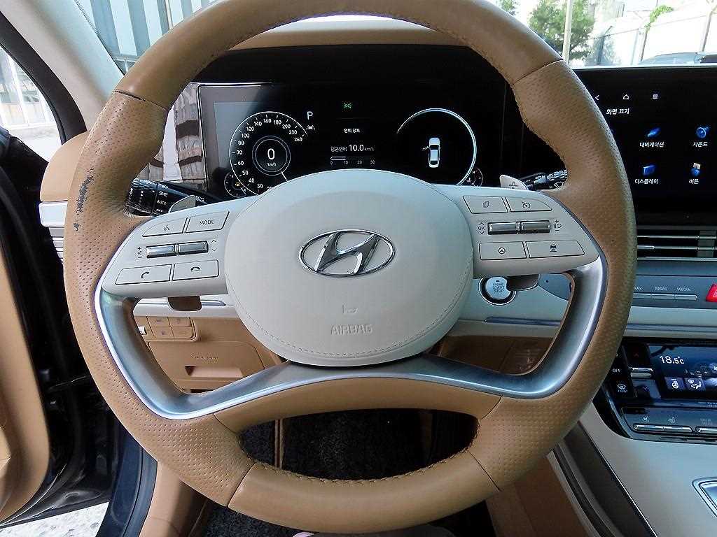 HYUNDAI Grandeur - Vista 8