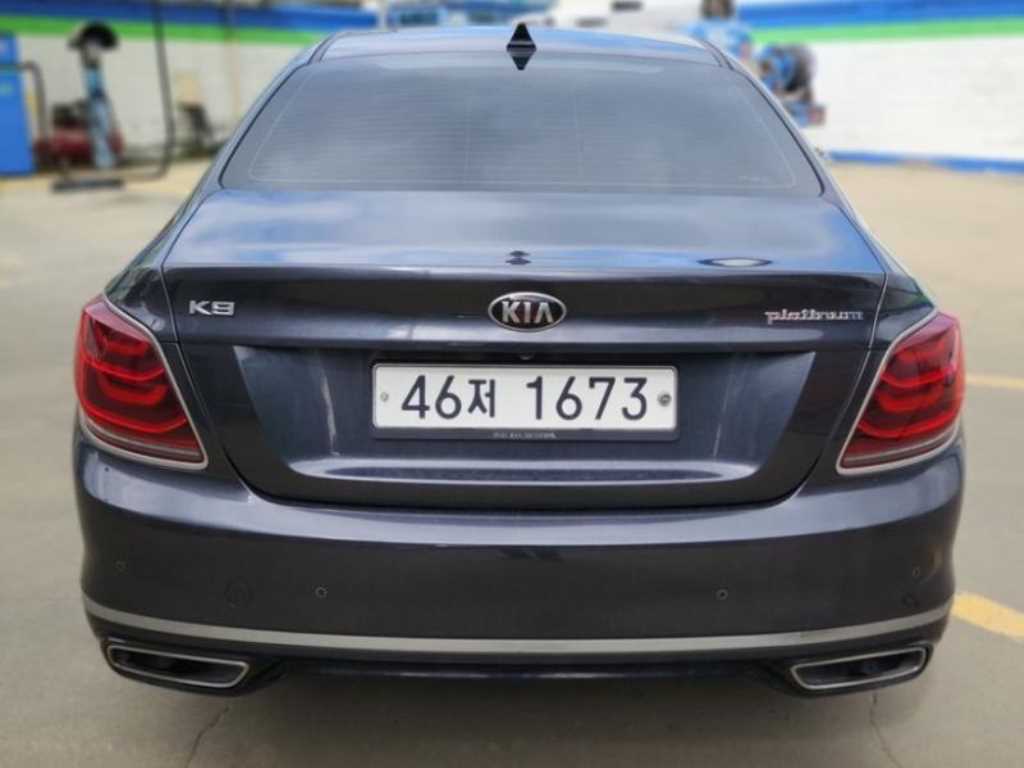 KIA K9 - Vista 2
