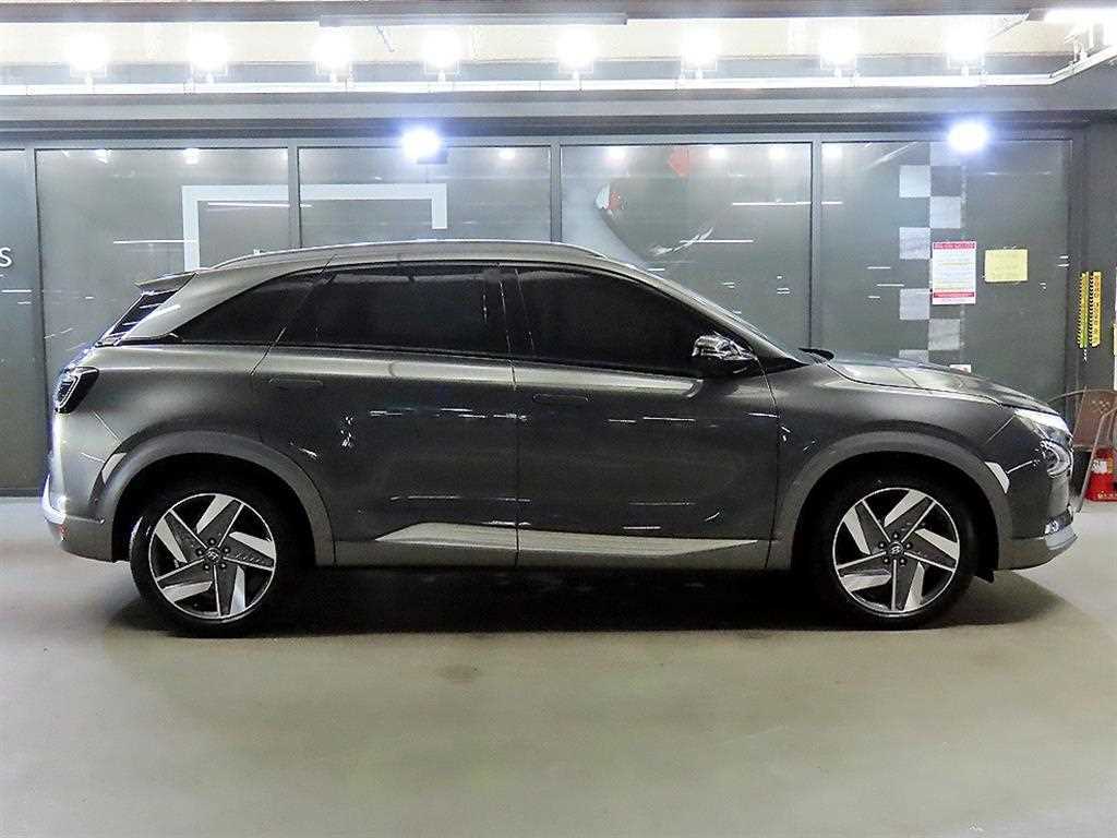 HYUNDAI Nexo - Vista 3