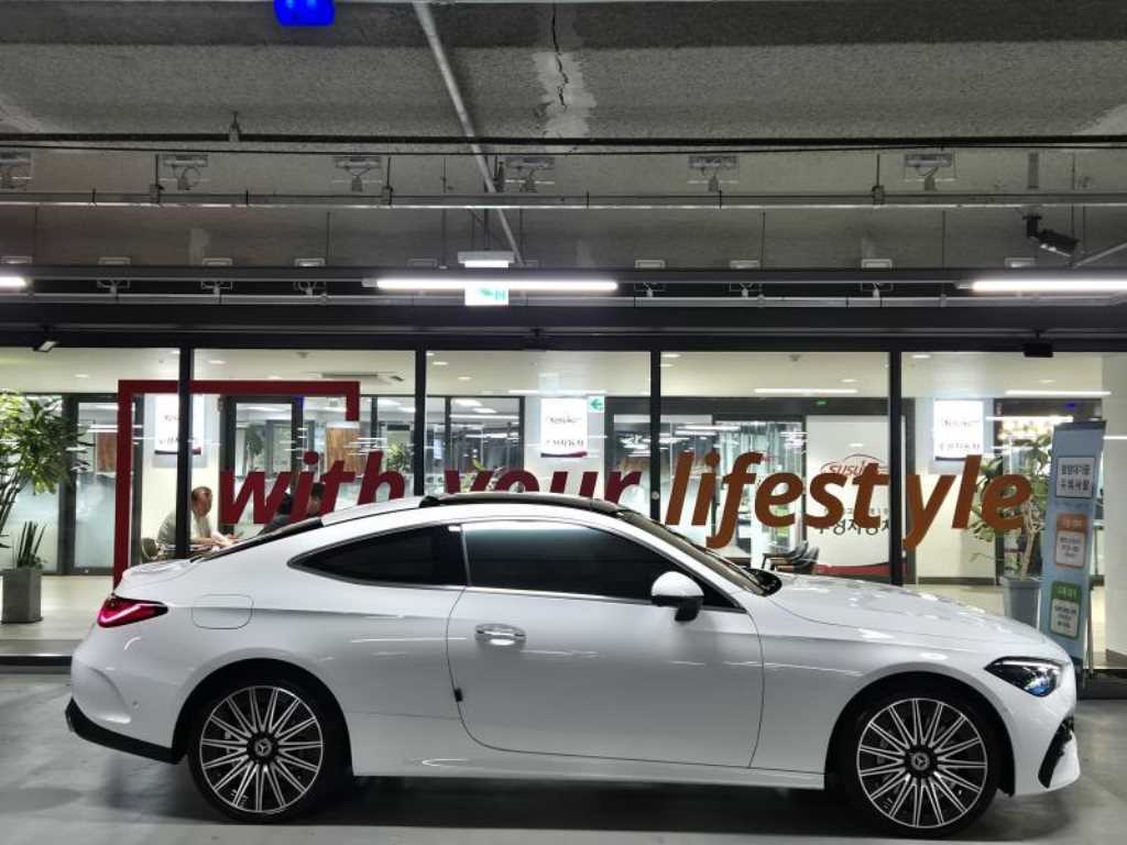 Mercedes Benz CLE Class - Vista 4