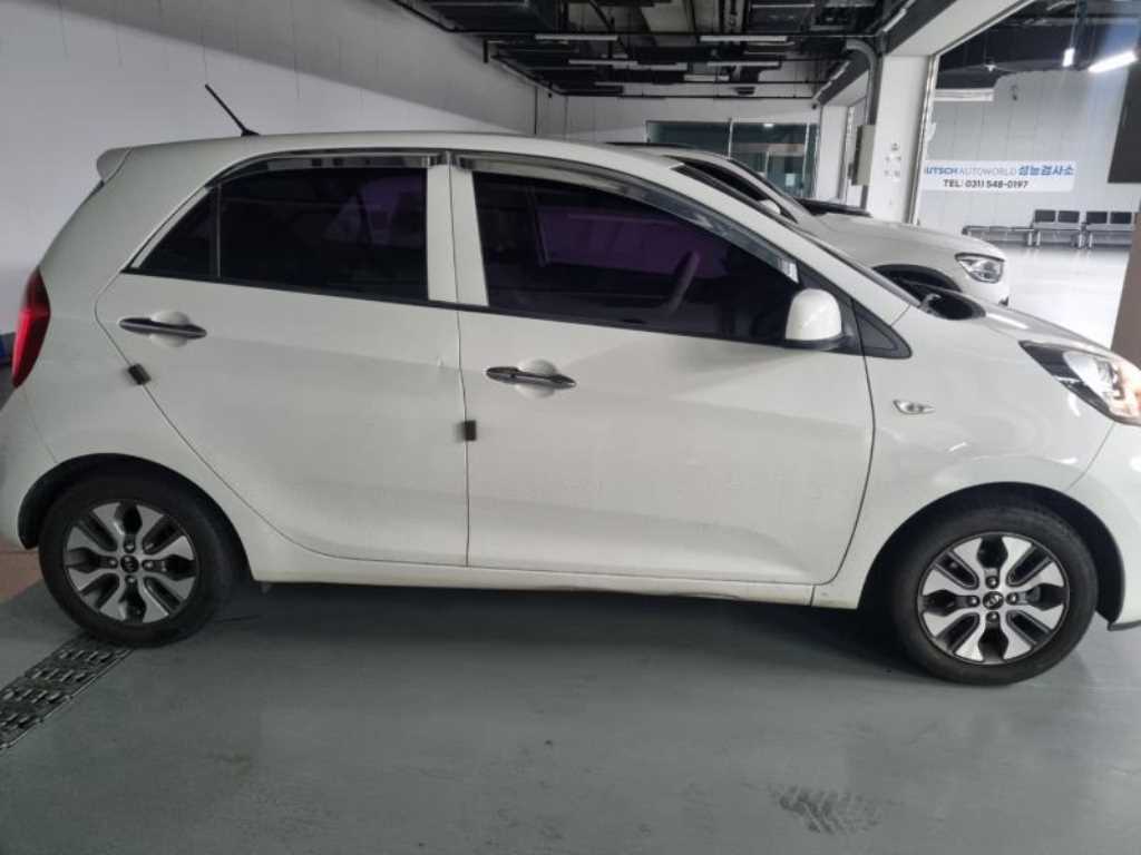 KIA Morning - Vista 4