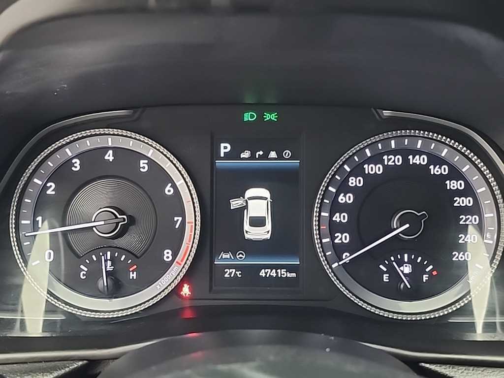 HYUNDAI Sonata - Vista 6