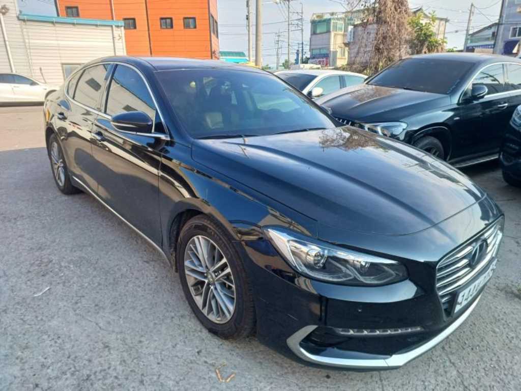 HYUNDAI Grandeur - Vista 3