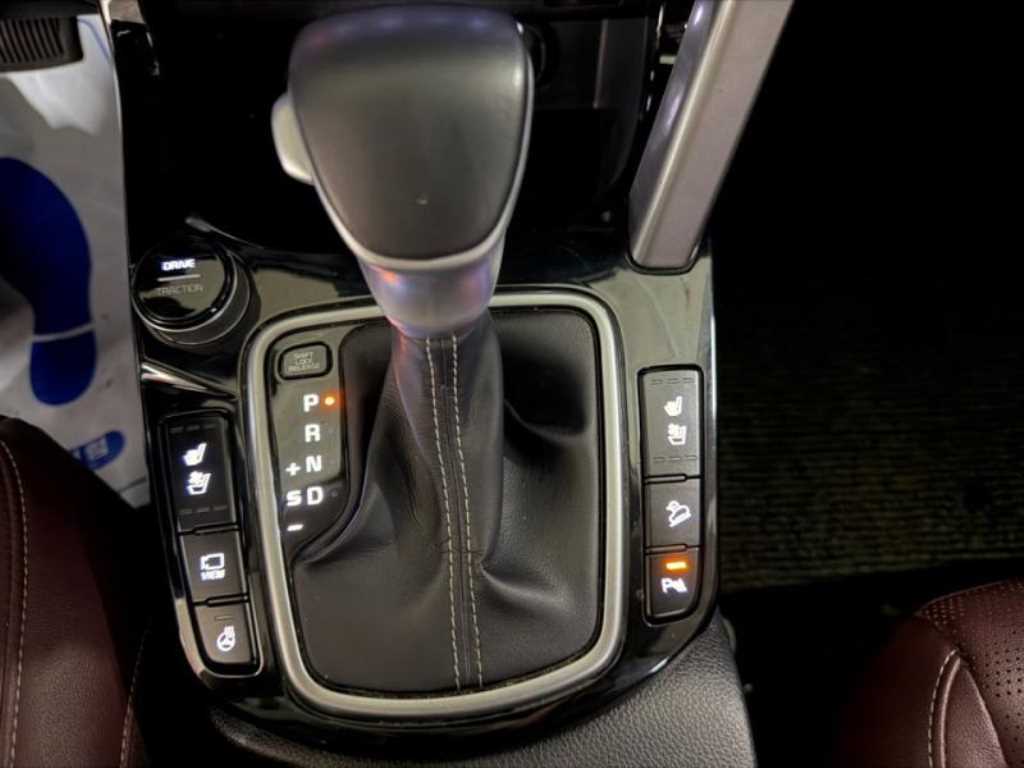 KIA Seltos - Vista 12