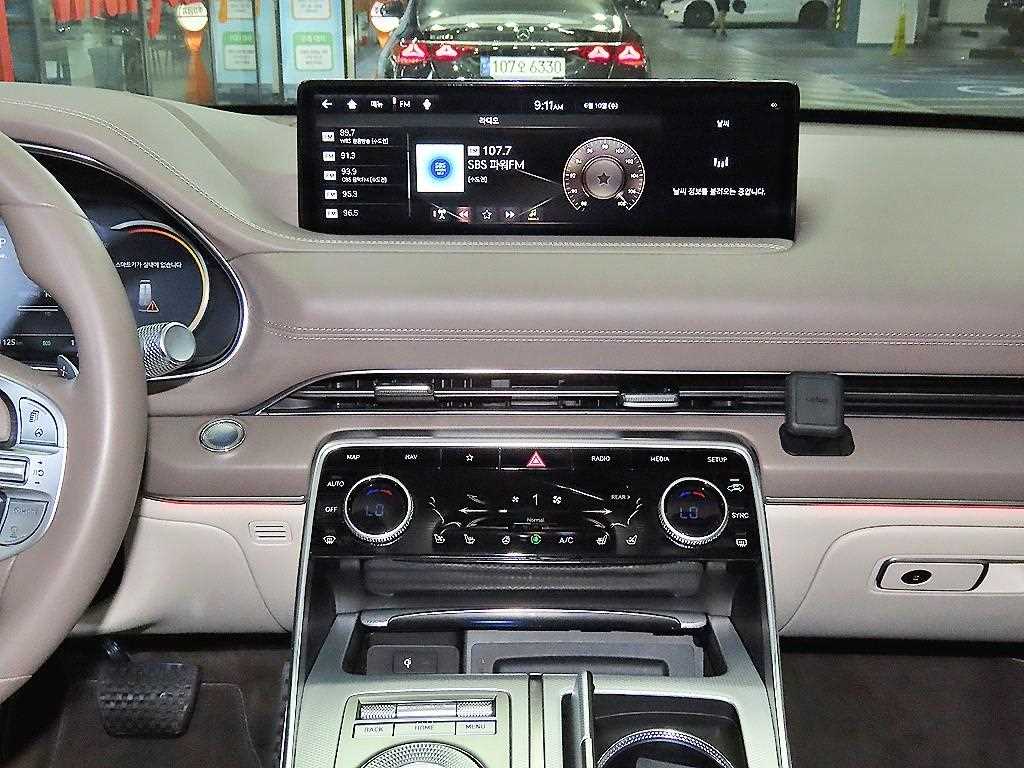 Genesis GV80 - Vista 11