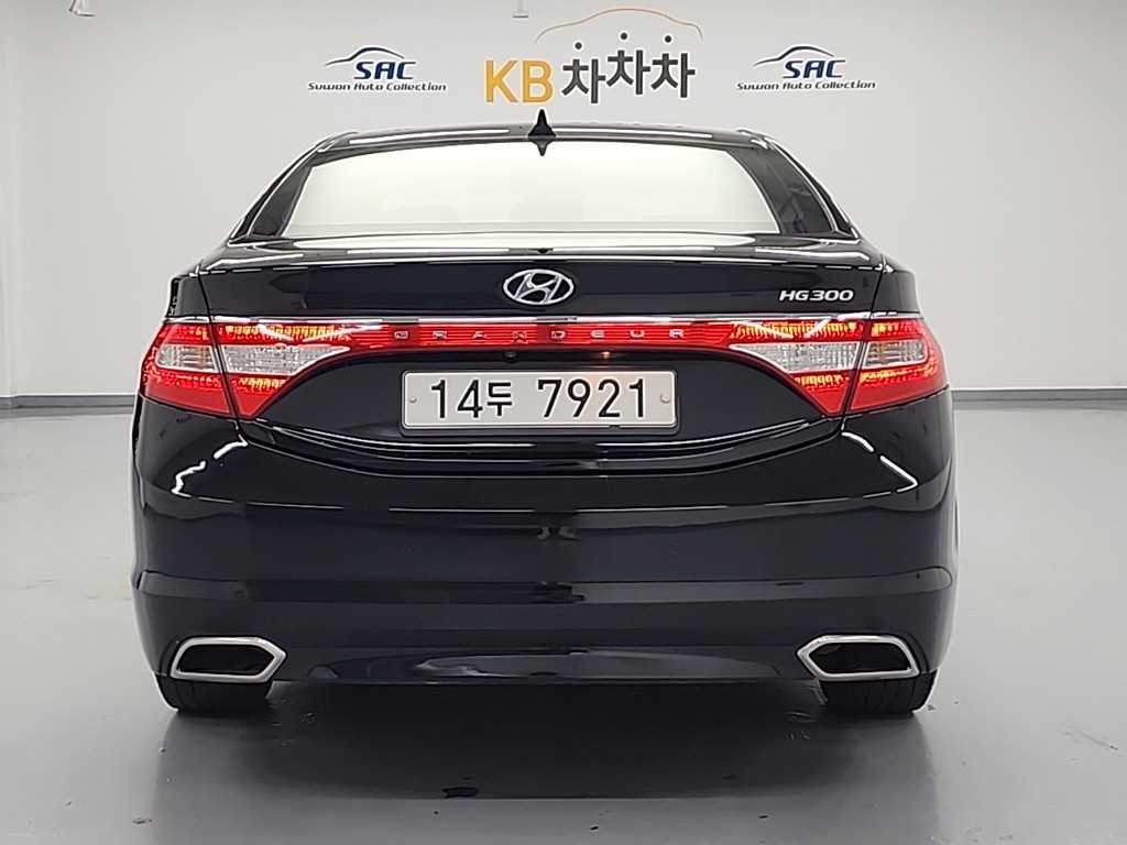 HYUNDAI Grandeur - Vista 3