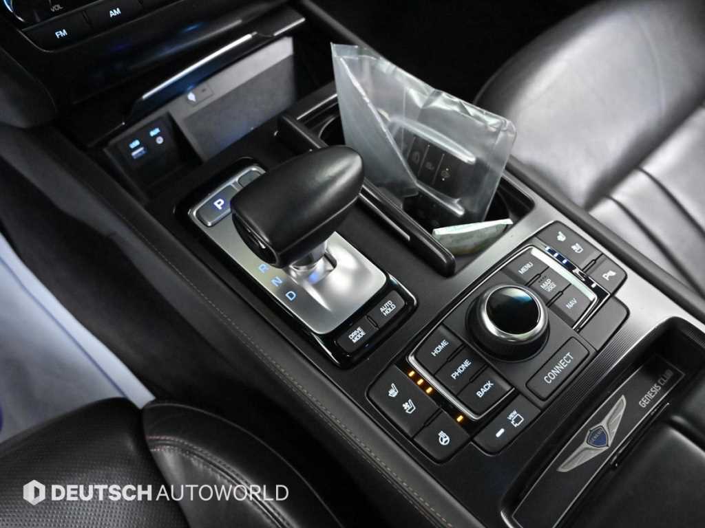 Genesis G80 - Vista 10