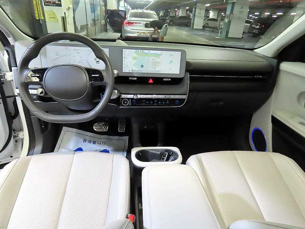 HYUNDAI Ioniq 5 - Vista 10