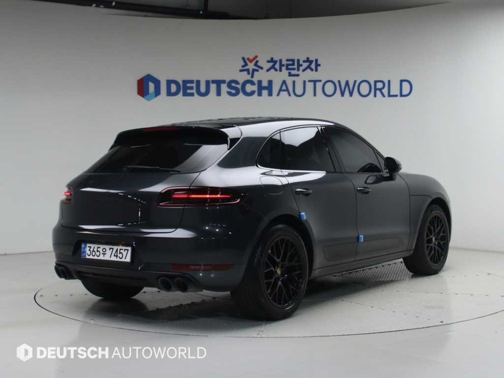 Porsche Macan - Vista 2