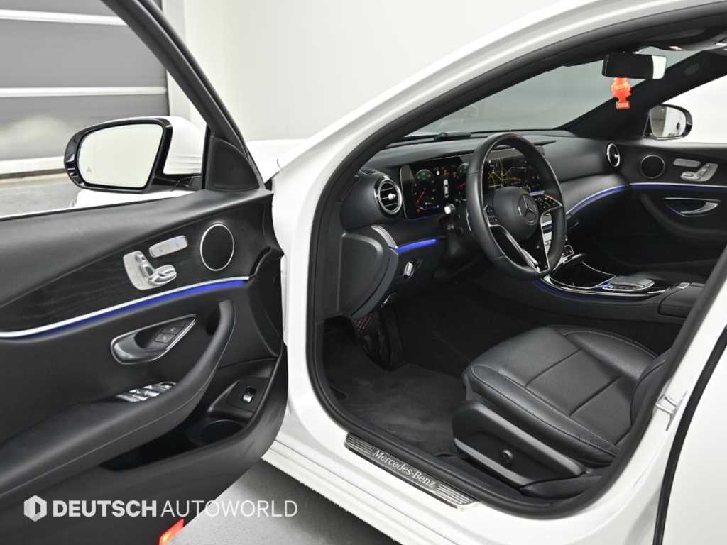 Mercedes Benz E class - Vista 11